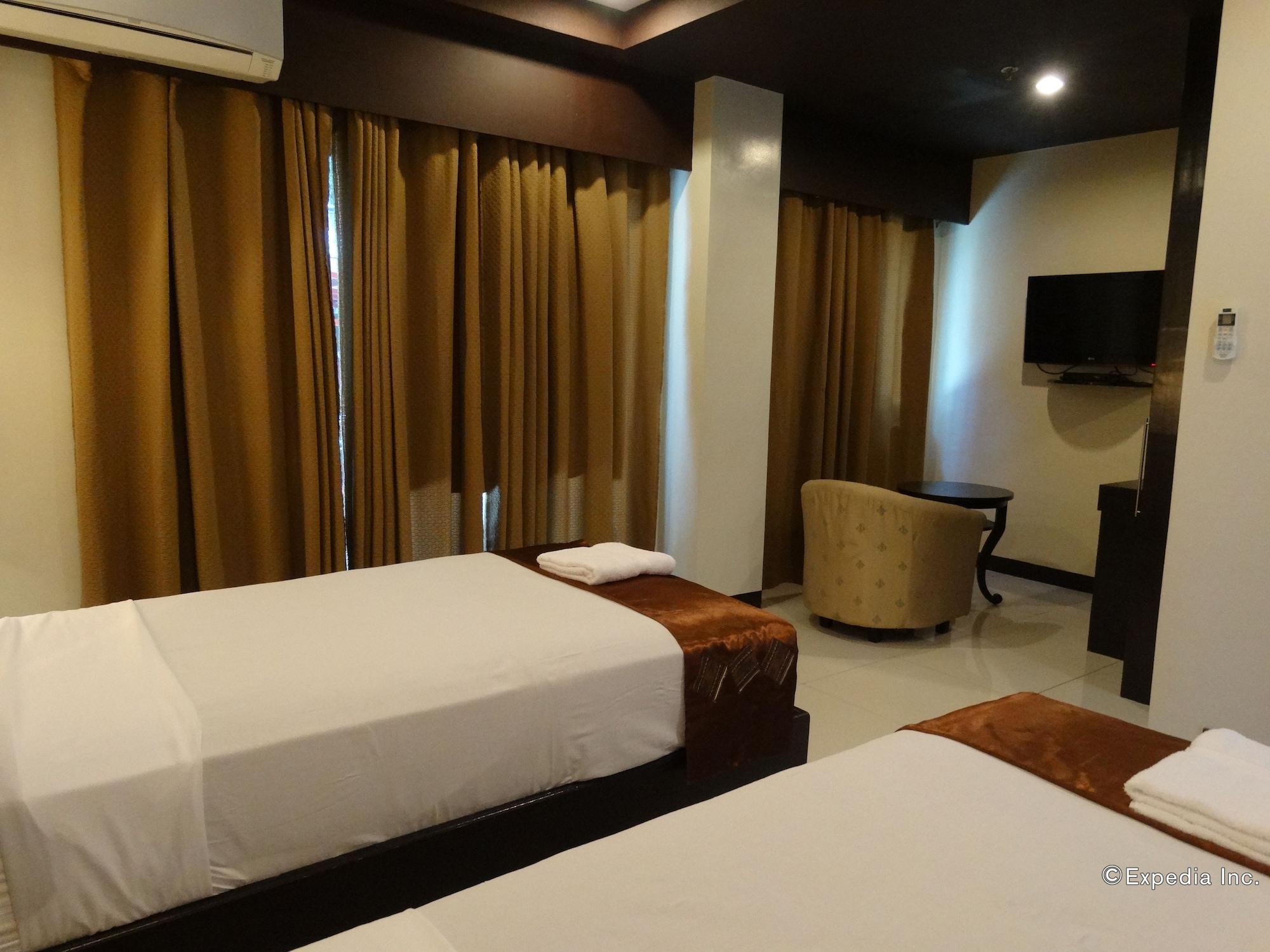 Peridot Suites Davao City Dış mekan fotoğraf