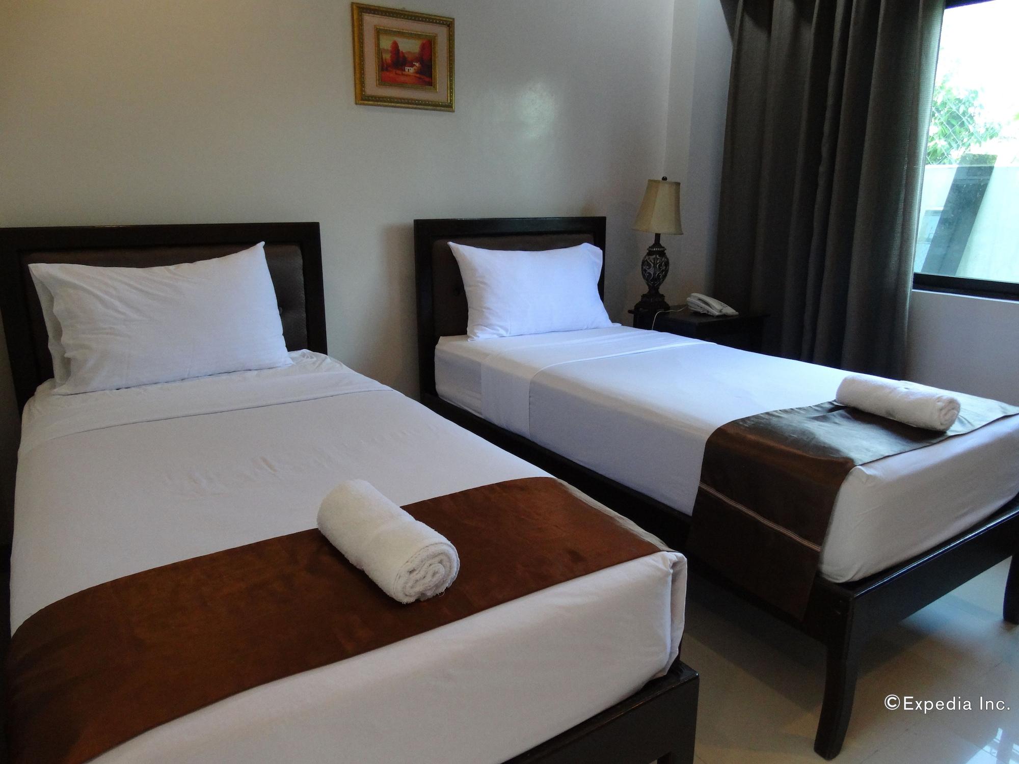 Peridot Suites Davao City Dış mekan fotoğraf