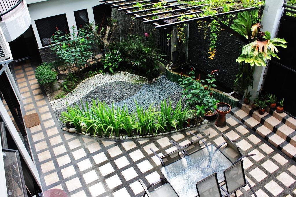 Peridot Suites Davao City Dış mekan fotoğraf