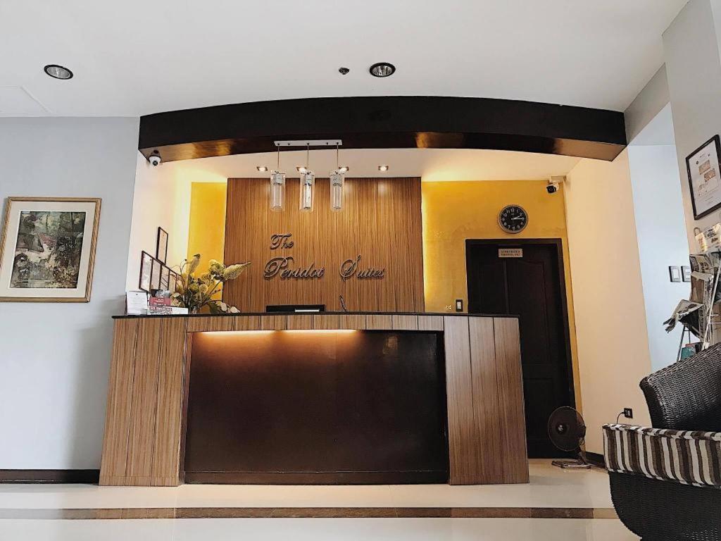 Peridot Suites Davao City Dış mekan fotoğraf