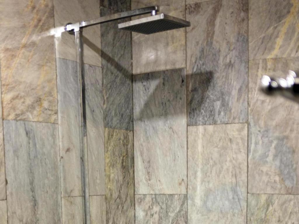 Peridot Suites Davao City Dış mekan fotoğraf