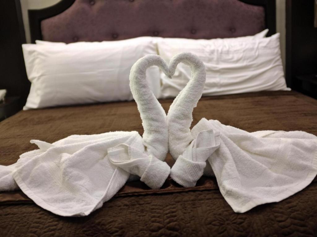 Peridot Suites Davao City Dış mekan fotoğraf