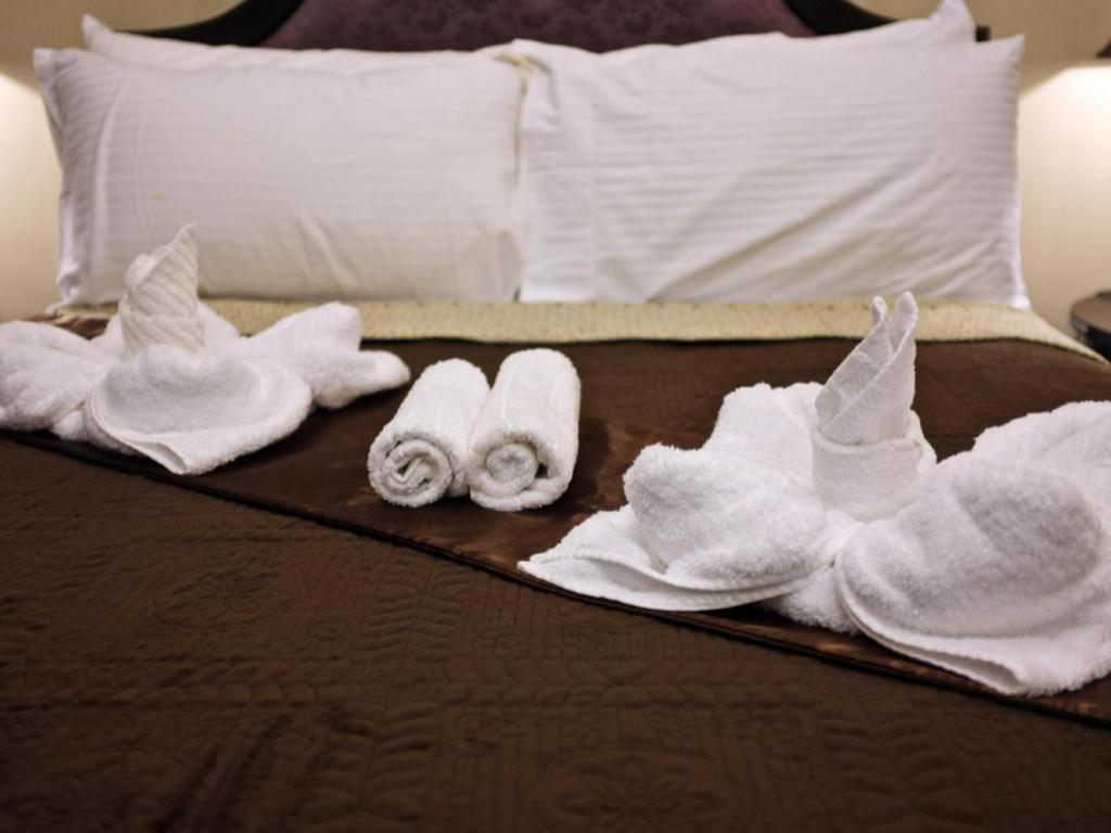 Peridot Suites Davao City Dış mekan fotoğraf